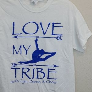 🩶 Love My Tribe T-shirt size medium